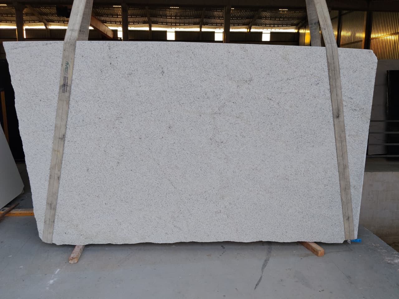BRANCO SIENA bloco 3774