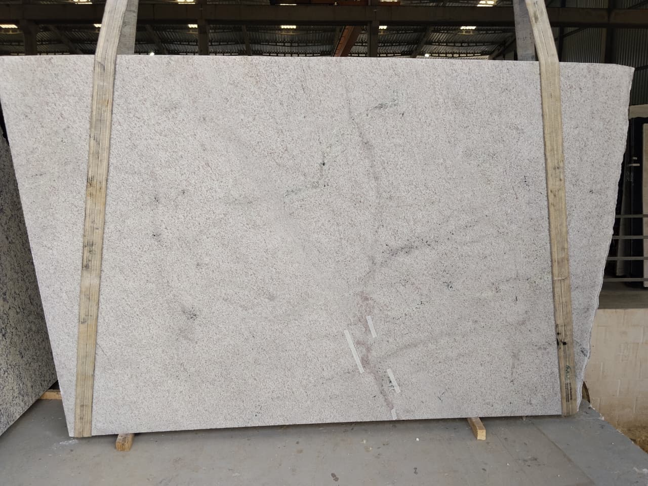 BRANCO SIENA bloco 3731