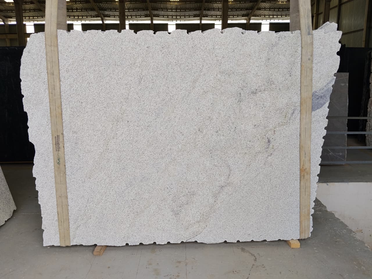 BRANCO SIENA bloco 3727